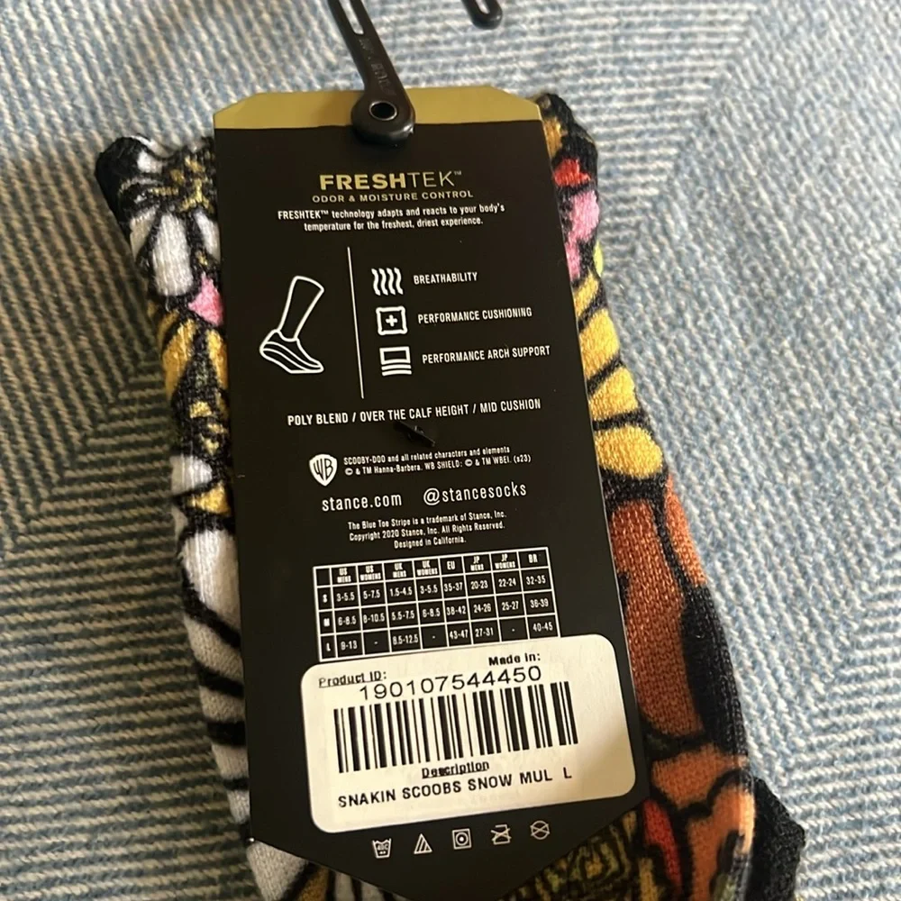 NWT Stance Scooby Doo snow socks M 9-13